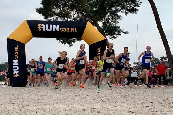 Henschotermeer Games