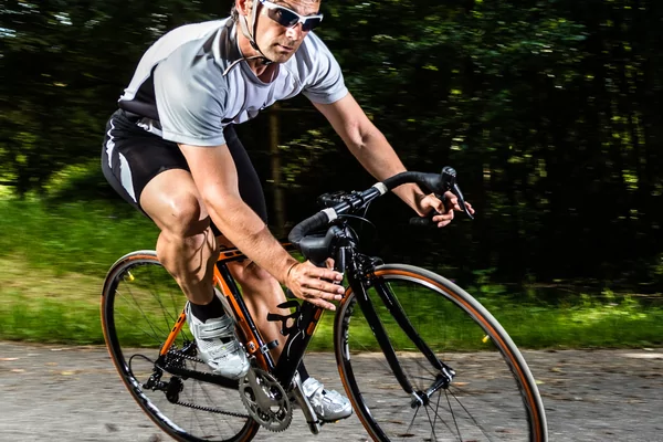 STERRIT naar & RIT rond MOERE VBR